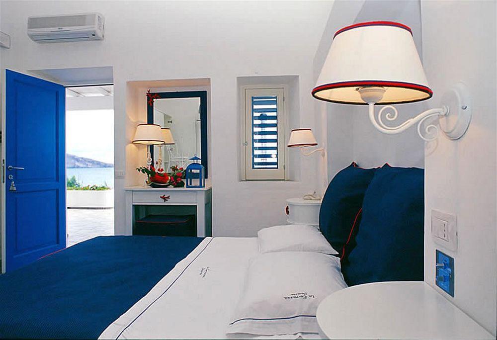 Hotel La Terrazza Panarea Extérieur photo