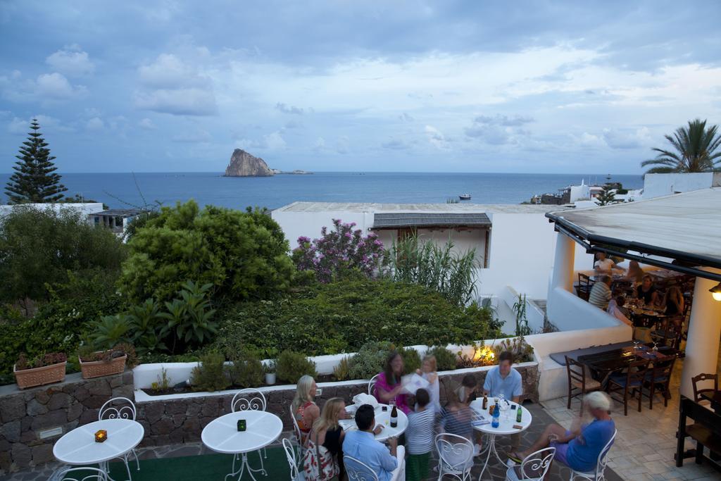 Hotel La Terrazza Panarea Extérieur photo